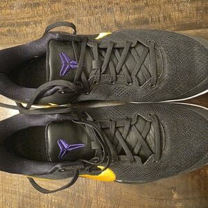 Nike Black and Yellow Athletic Shoes